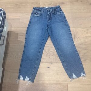 Good American Frayed Hem Blue Cropped Jeans